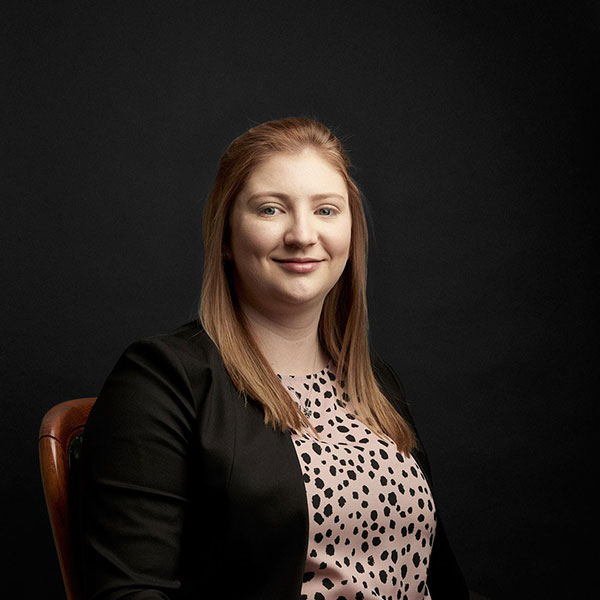 Elizabeth-Baxter-Bio