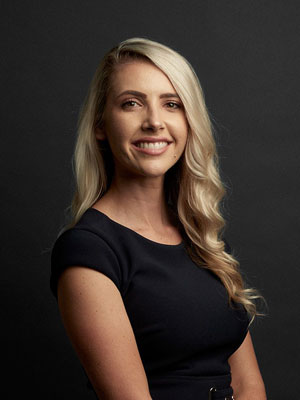 Samantha Jordan, Paralegal Lawyer